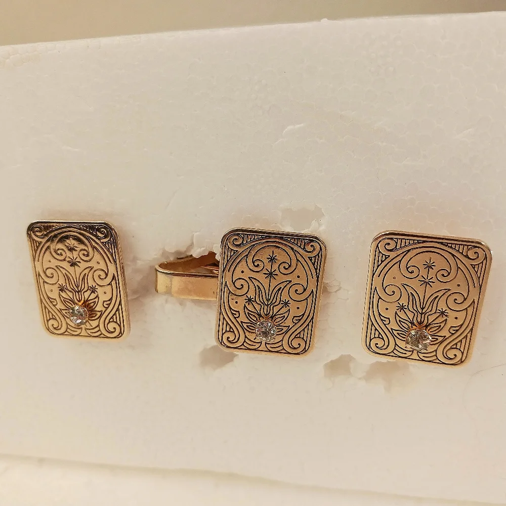 Cufflinks Tie Clip Set VTG MCM Etched Scrolls Stars Space Age Gold Tone Crystal